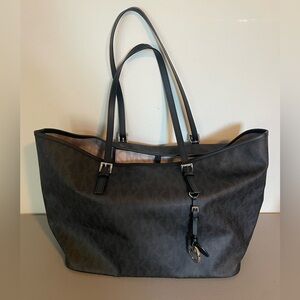 Like NEW Michael Kors logo Black Tote Bag